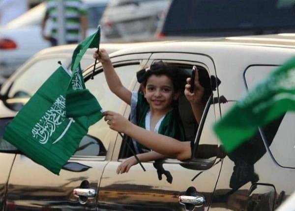 أحدث استطلاع للرأي: 82% من السعوديين سعداء.. والإناث أكثر من الذكور