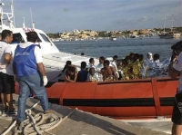 غرق قارب قبالة تونس - رويترز