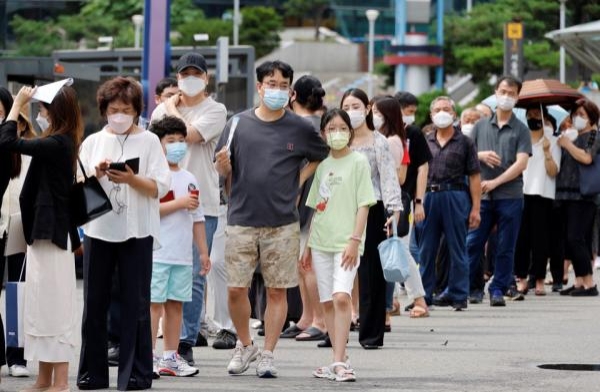 كوريا الجنوبية تسجل 10283 إصابة جديدة بكورونا