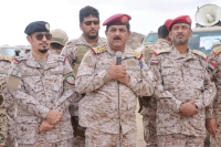 وزير الدفاع اليمني في تعز قبيل محاولة الاغتيال الفاشلة بساعات - رويترز