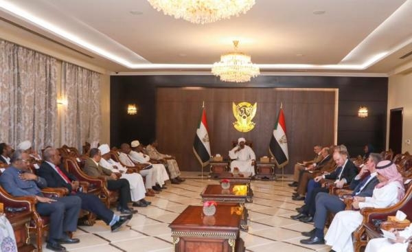 رئيس السيادة السوداني يجتمع بقحت والآليتان الرباعية والثلاثية - اليوم