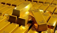 ارتفاع أسعار الذهب متجها لتسجيل أفضل أداء شهري منذ يوليو 2020