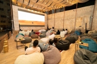 تعرض السينما برامج الفوازير والمسابقات ومجموعة من الأفلام القديمة - روح السعودية