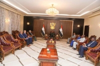 رئيس مجلس السيادة السوداني خلال لقائه بالوفد الأوروبي - اليوم