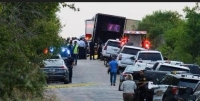  العثور على أكثر من 200 مهاجر في شاحنة مهجورة - رويترز