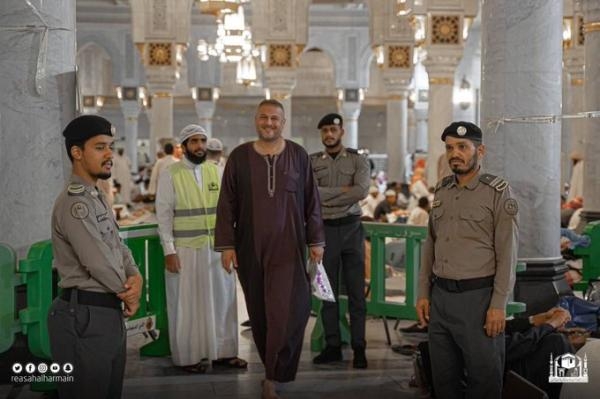 المسجد الحرام.. التحقق من تصاريح المعتكفين إلكترونيًا لضمان سلامتهم