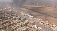 دخان يتصاعد في سماء الخرطوم - رويترز 
