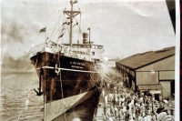 صورة للسفينة التجارية اليابانية قبل إغراقها - موقع abc