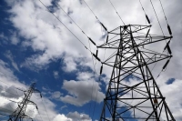 الحكومة البريطانية تعلن أن خط كهرباء جديدًا يربط بين بريطانيا وهولندا ويوفر ما يكفي من الكهرباء 