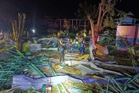 تايلاند.. عاصفة تنهي حياة 7 طلاب إثر انهيار سقف حلبة رياضية