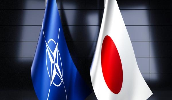 رئيس الوزراء الياباني ينفي نية بلاده الانضمام إلى حلف شمال الأطلسي