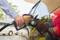 تأثير قيادة السيارة على استهلاك الوقود - مشاع إبداعي