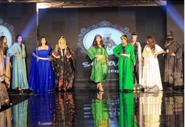 مصممة الأزياء سناء أبو حجر: تحسين آليات عمل قطاع الأزياء طريق وصوله إلى العالمية