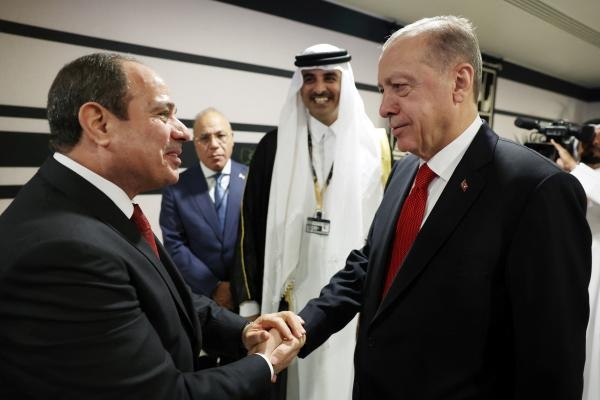 اتفاق مصري تركي على ترفيع العلاقات الدبلوماسية وتبادل السفراء