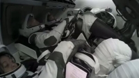 رائدا الفضاء السعوديان يودعان محطة الفضاء الدولية عائدين إلى الأرض - اليوم
