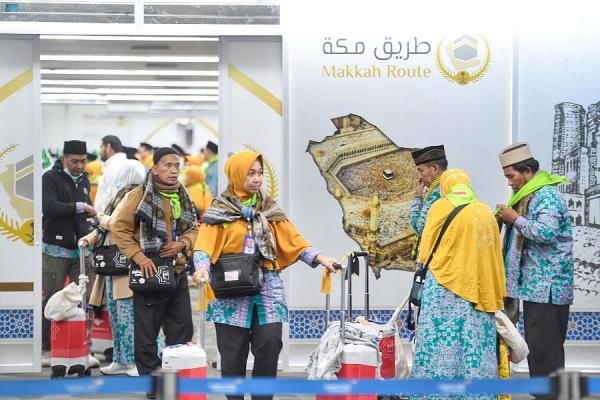 راحة غير مسبوقة.. حجاج إندونيسيا يشيدون بمبادرة «طريق مكة»