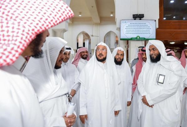 وزير الشؤون الإسلامية والدعوة يتابع جاهزية مسجد المشعر الحرام - اليوم