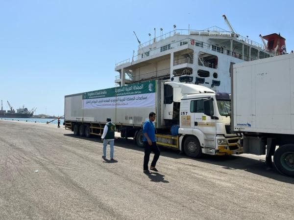 الجسر البحري الإغاثي السعودي إلى السودان - اليوم 
