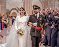 ولي العهد الأردني والأميرة رجوة الحسين في حفل زفافهما - حساب قناة المملكة على فيسبوك