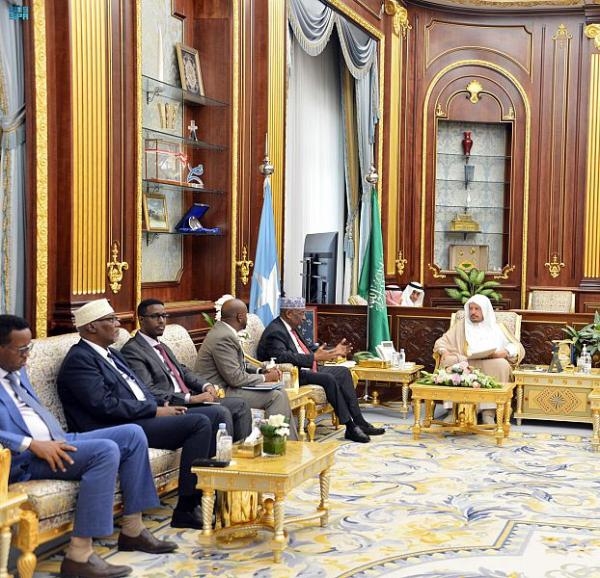 تكريم عددٌ من أعضاء لجنة الصداقة السعودية الصومالية - واس 