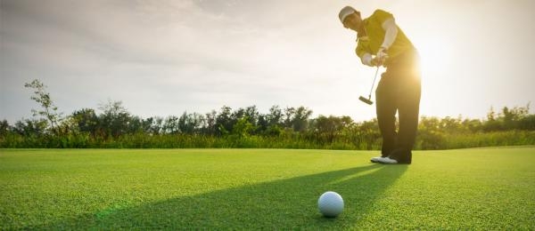 صندوق الاستثمارات العامة يُوقع على اتفاقية تاريخية لتوحيد رياضة الجولف عالميًا