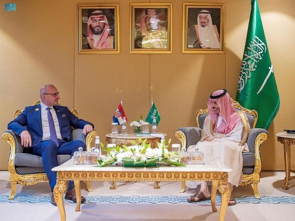 الأمير فيصل بن فرحان يستعرض تعزيز العلاقات مع وزيري خارجية كرواتيا والنرويج