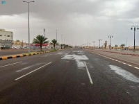 طقس السعودية اليوم.. سحب وأمطار رعدية مصحوبة برياح نشطة وزخات من البرد