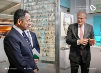 وزير الصناعة والثروة المعدنية بندر بن إبراهيم الخريف يزور مقر شركتي Siemens وMerck خلال زيارته الرسمية لألمانيا - حساب الوزارة تويتر