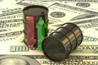 تباين أسعار النفط قبيل قرار الصين بشأن معايير الإقراض