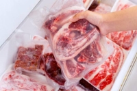 لضمان سلامتها.. أفضل طرق تخزين اللحوم في عيد الأضحى