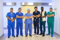 فريق جراحي بمستشفى الملك فيصل بمكة المكرمة - اليوم 