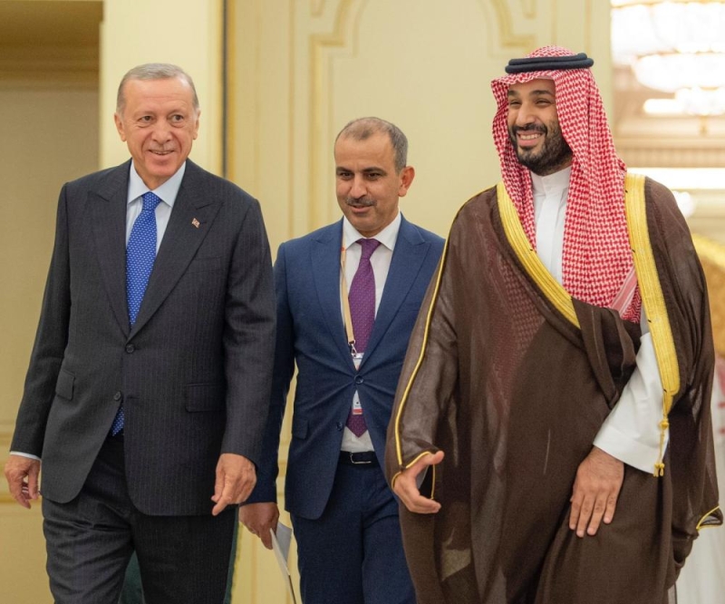 ولي العهد ورئيس تركيا يشهدان مراسم توقيع عدد من الاتفاقيات بين البلدين