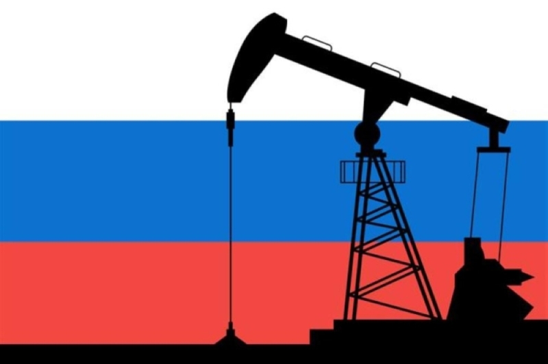 بريطانيا: 10 مليارات دولار انخفاضا في عائدات تصدير النفط الروسي