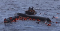 مصرع 4 مهاجرين غرق قاربهم قبالة سواحل تونس