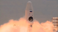 روسيا تطلق مركبتها الفضائية الأولى إلى سطح القمر في 47 عامًا - رويترز