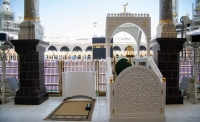 استعدادات مكثفة لخطبة الجمعة في المسجد الحرام