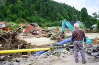 الفيضانات والانهيارات الأرضية سببت أضرارًا جسيمة - بلومبيرج