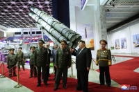 روسيا تقلل من شأن التحذيرات الأمريكية من تزويدها بأسلحة كوريا الشمالية