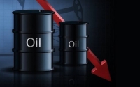 زيادة المخزونات الأمريكية تدفع أسعار النفط إلى الانخفاض