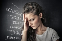 القلق والتوتر المرضي يعتبر نوع من أنواع الاضطرابات النفسية - مشاع إبداعي 