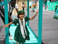 فرحة أطفال مكة المكرمة باليوم الوطني- واس