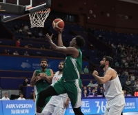 المنتخب السعودي لكرة السلة ونظيره الإيراني
