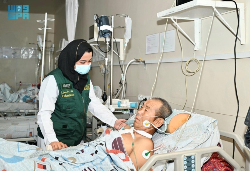 مركز الملك سلمان يختتم برنامج جراحة القلب بقيرغيزستان - واس