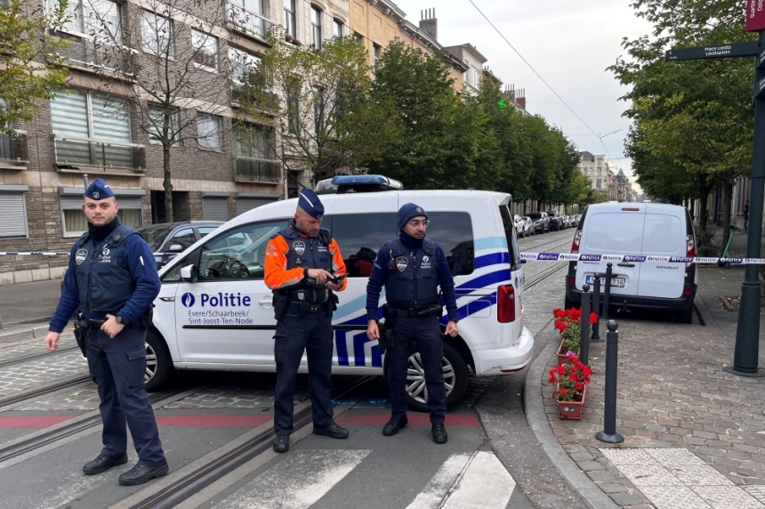 الشرطة البلجيكية تطلق النار على المشتبه به في هجوم بروكسل
