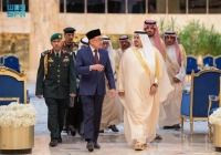 رئيسا وزراء ماليزيا وجمهورية لاوس يصلان الرياض