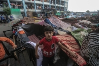 قطاع غزة يعاني نقصًا حادًا في الغذاء والمياه والأدوية - د ب أ