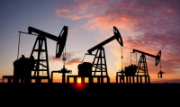 ارتفاع مخزون النفط الخام والبنزين في أمريكا