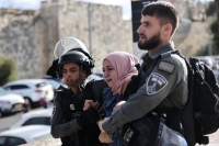 الاحتلال الإسرائيلي صعّد من اعتقال النساء واحتجازهن كرهائن - موقع Middle East Monitor