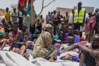 الشعب السوداني يواجه أزمة إنسانية كبيرة بسبب الحرب - موقع AP News
