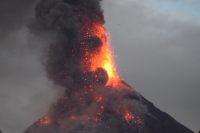 ثوران بركان في جزيرة صقلية- مشاع إبداعي